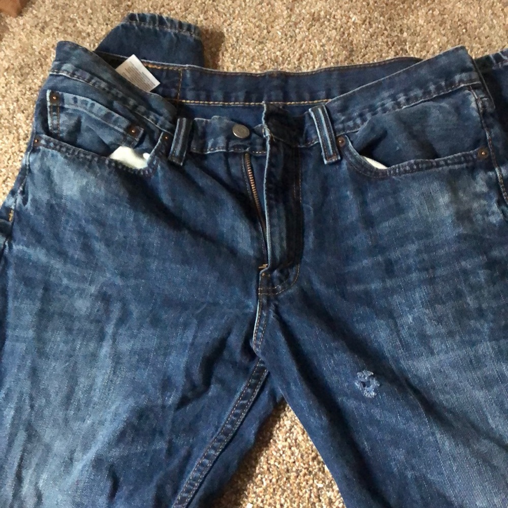 Jeans